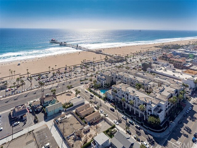 Building Photo - 200 Pacific Coast Hwy