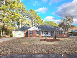 Building Photo - 160 Pinnacle Ct