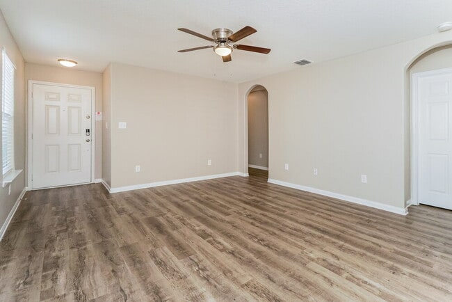 Building Photo - 5443 Chase Canyon