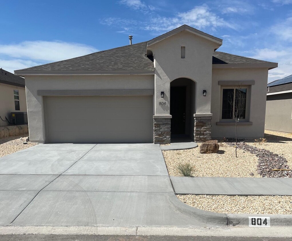 804 Via Glorieta, Santa Teresa, NM 88008 House Rental in Santa Teresa