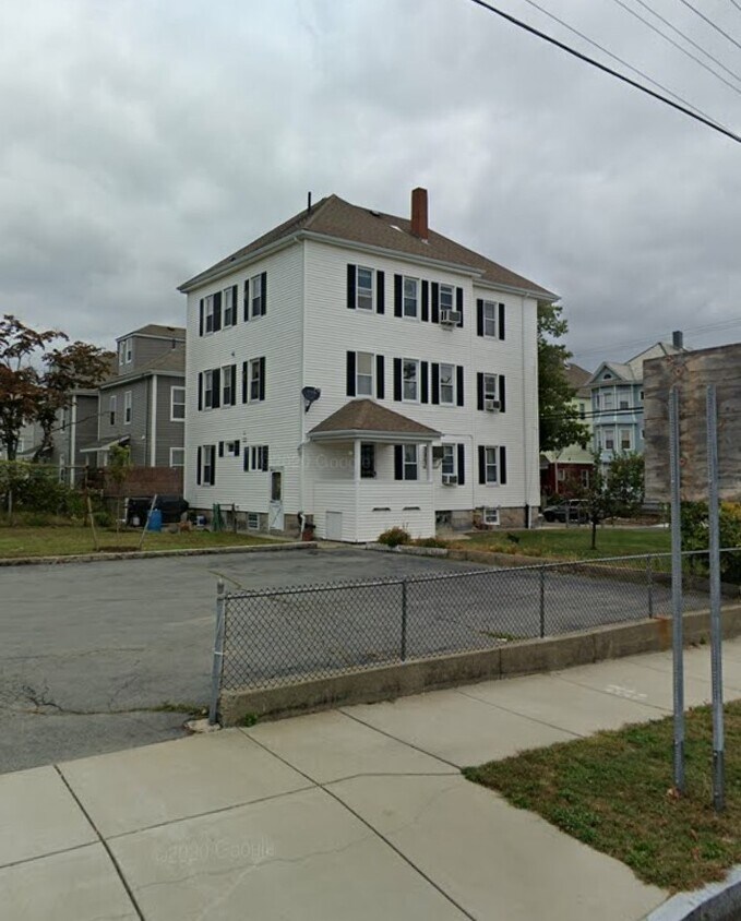 505 Ashley Blvd, New Bedford, MA 02745 Apartments New Bedford, MA