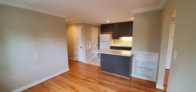Foto del edificio - 5806 42nd Avenue
