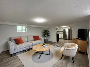 Building Photo - 40 Shanley St