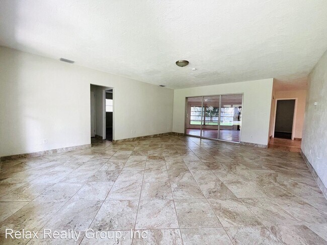 Foto del edificio - 2 br, 2 bath House - 5512 7th Ave Drive West