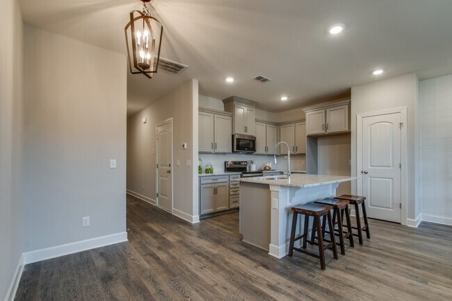 Foto del edificio - 112 Brighton Ln