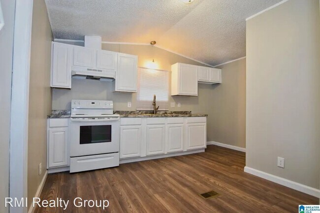 Foto del edificio - 2 br, 1 bath House - 120 Ann Ave