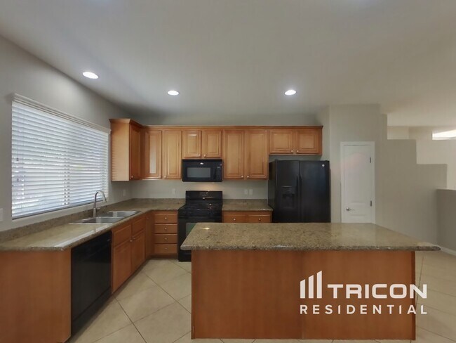 Building Photo - 2204 Turtle Beach Ave