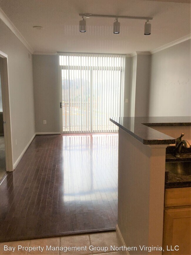 Foto del edificio - 4490 Market Commons Dr