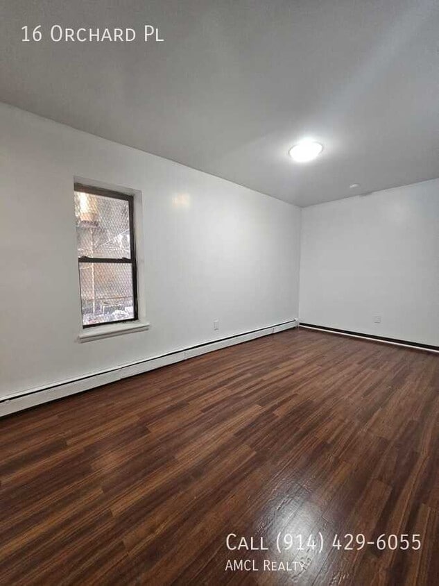 Photo - 16 Orchard Pl-