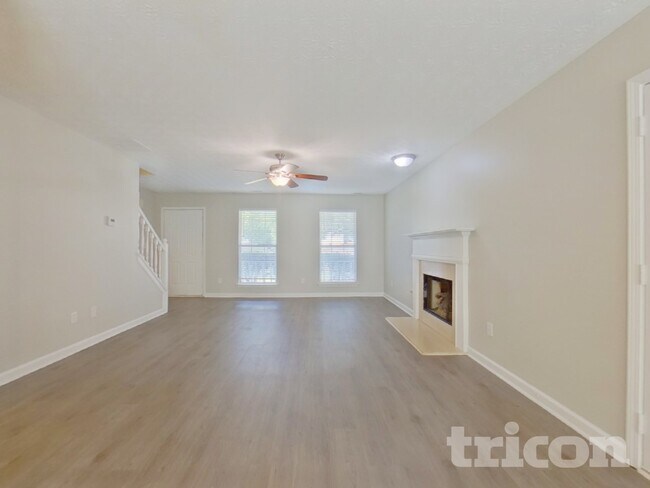 Foto del edificio - 9765 Moss Pointe Path