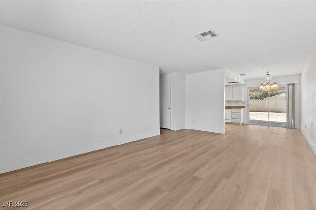 Building Photo - 4705 E Washington Ave