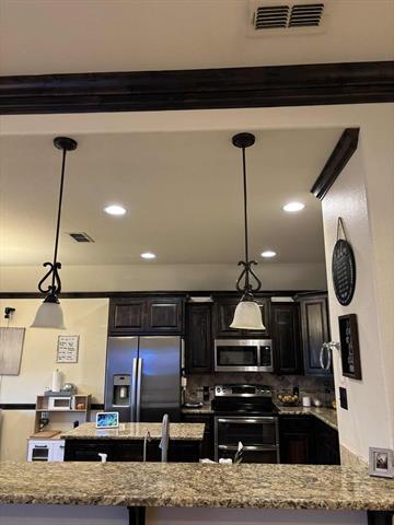 Building Photo - 526 Swift Water Dr