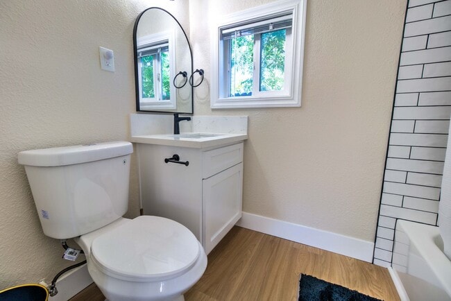 Photo - Renovated 1-Bedroom Cottage with Storage Shed & Gated Yard House