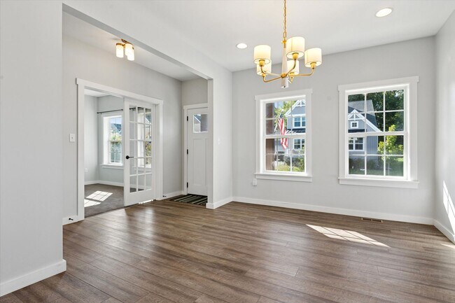 Foto del edificio - Available Immediately – 4 Bedroom, 2.5 Bat...