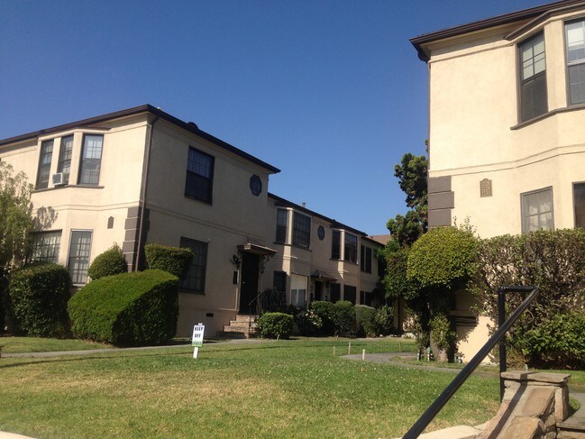 Foto del edificio - 1226 S Westmoreland Ave