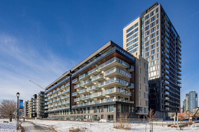Building Photo - Bassins du Havre Pier 3