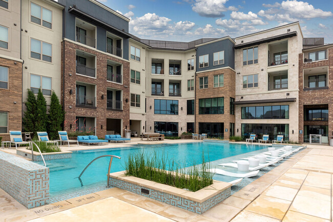 domain apartments euless