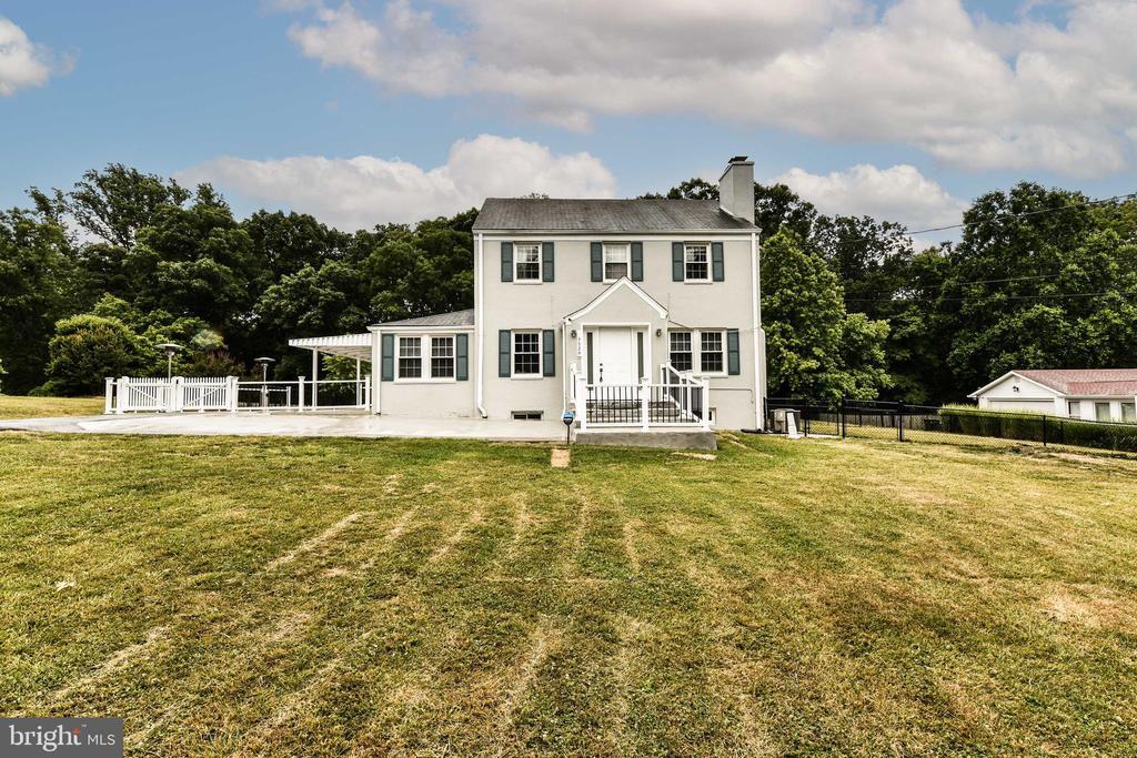 Foto principal - 3529 Woodburn Rd
