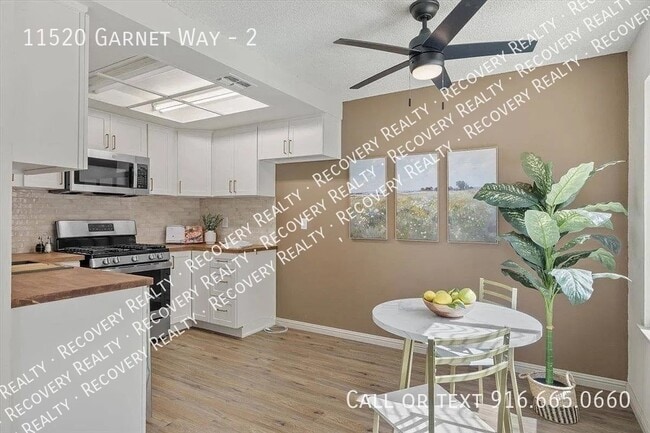 Foto del edificio - 11520 Garnet Way
