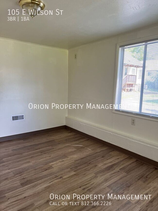 Photo - 105 E Wilson St- House