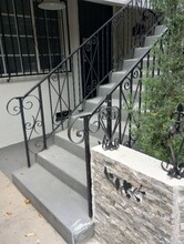 Building Photo - 2471 Belgrave Ave