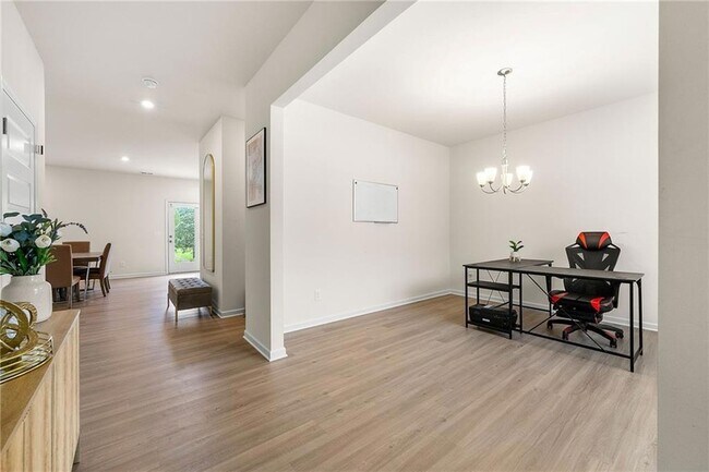 Foto del edificio - 228 Whitneys Wy