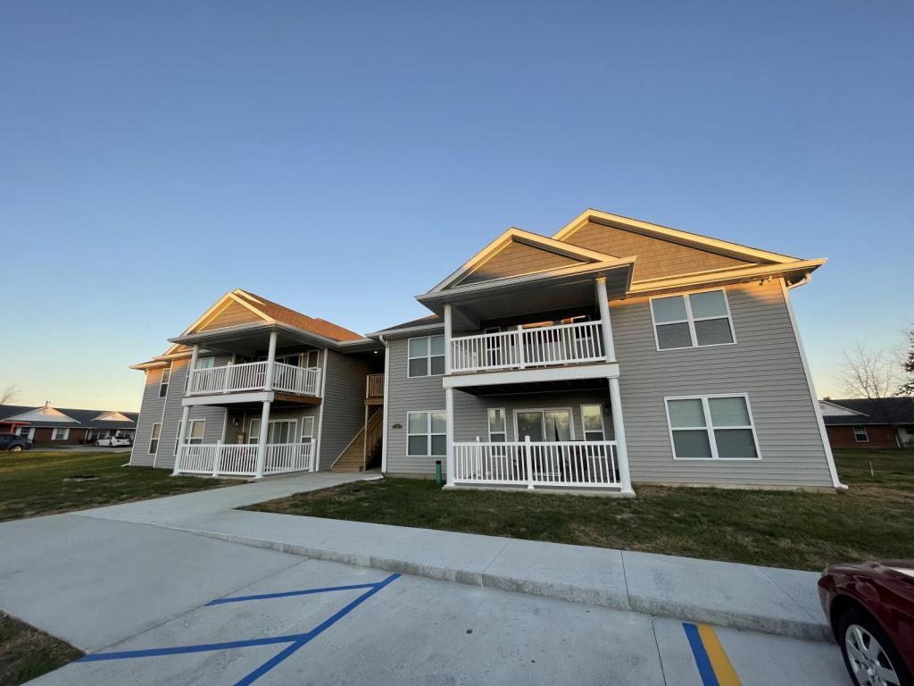 Foto principal - 2620 N Bluff Street