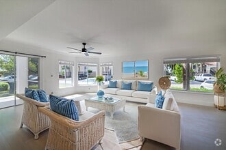 Building Photo - 815 Boynton Beach Blvd