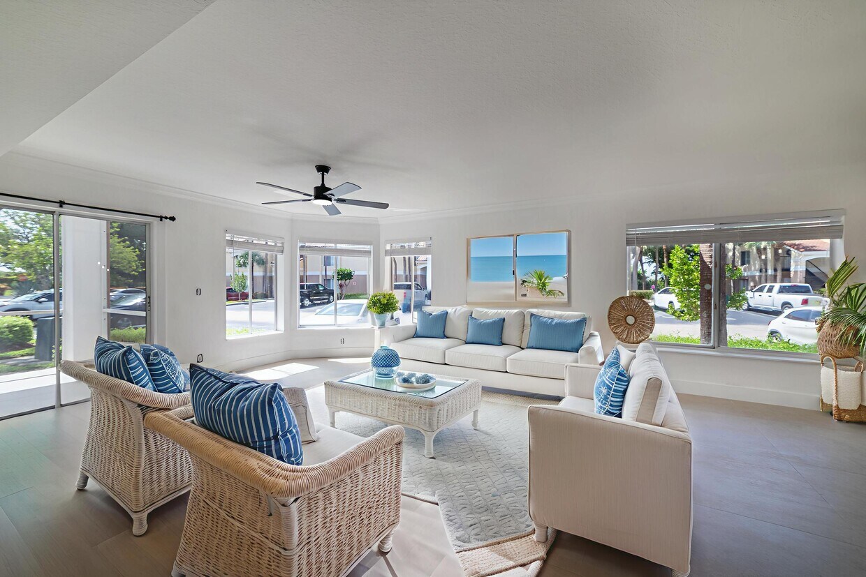 Foto principal - 815 Boynton Beach Blvd