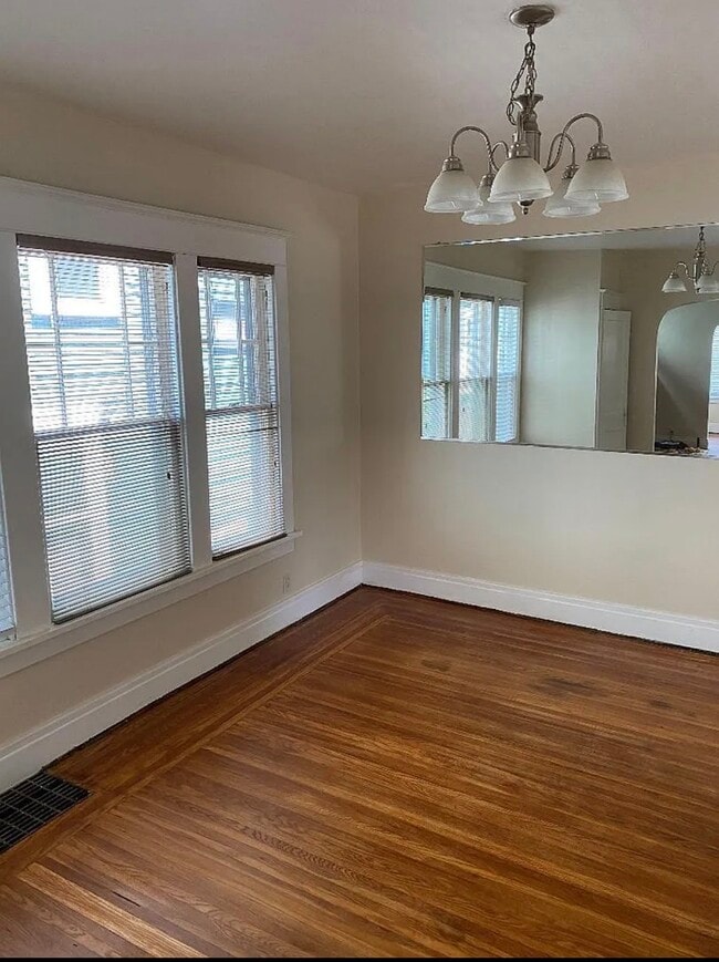 Dining Room - 1 Traymore St