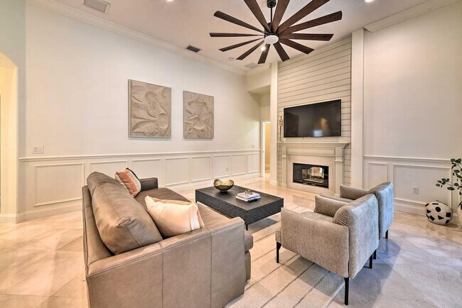 Foto del edificio - 7510 Camden Harbour Dr