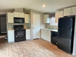Building Photo - 4801 Goldfield Dr