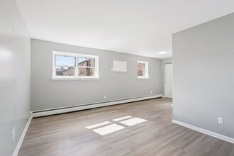 Interior Photo - Cedar Court apartments