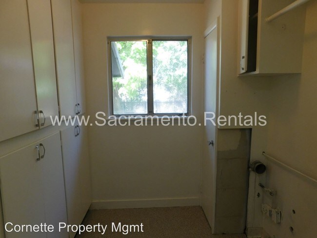Building Photo - 3 br, 2 bath House - 5021 Sugar Lane