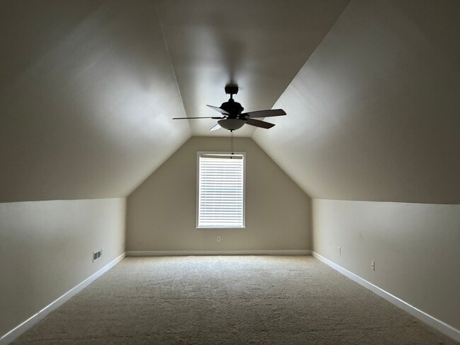 Foto del edificio - 200 Belvedere Dr