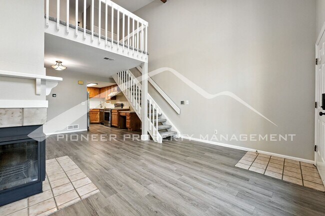 Foto del edificio - Spacious Condo with Washer/Dryer and Centr...