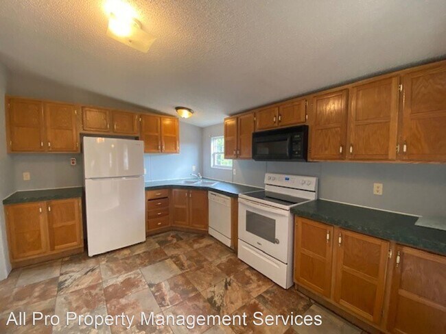 Building Photo - 3 br, 2 bath House - 404 Red Bud Lane