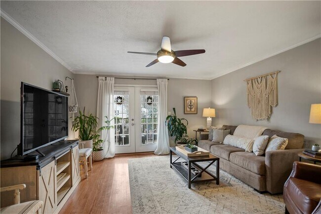 Foto del edificio - 3521 Essex Ave
