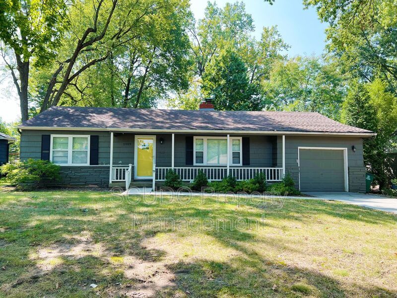 Foto principal - 2909 W 49th Terrace