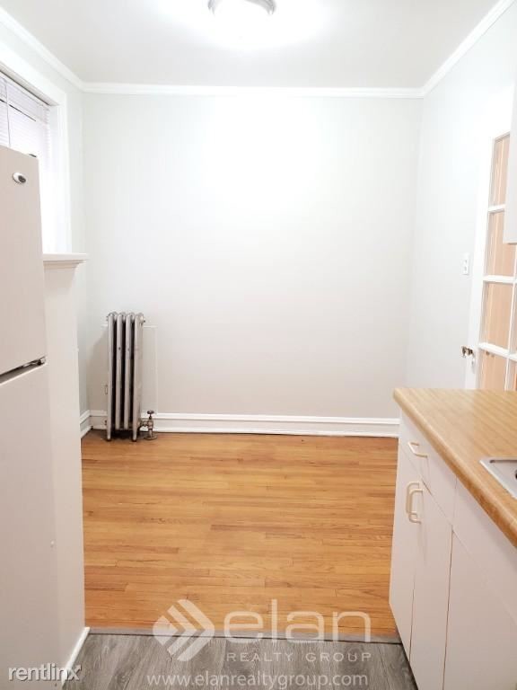 Foto del edificio - 3148 W Belle Plaine Ave