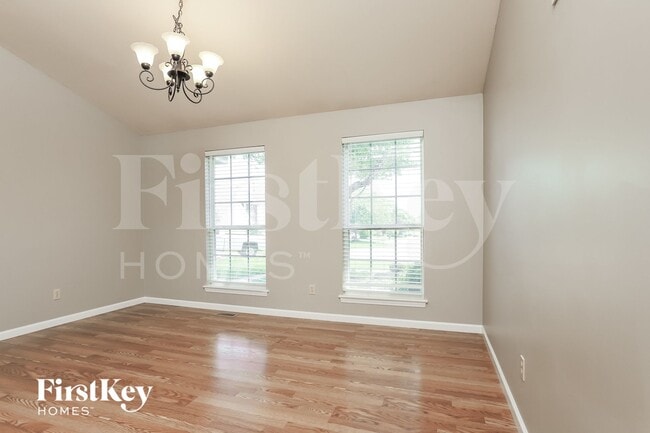 Foto del edificio - 7482 Pierside Dr