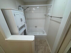 Building Photo - 11711 Memorial Dr