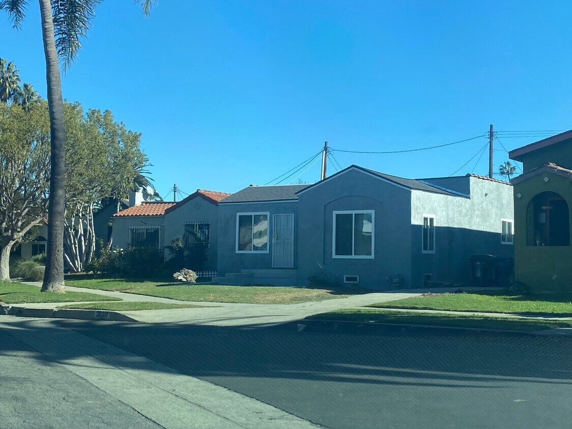 Foto del edificio - 2820 Vineyard Ave