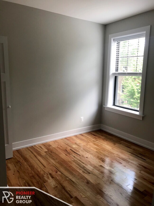 Foto del edificio - 3900 N Janssen Ave