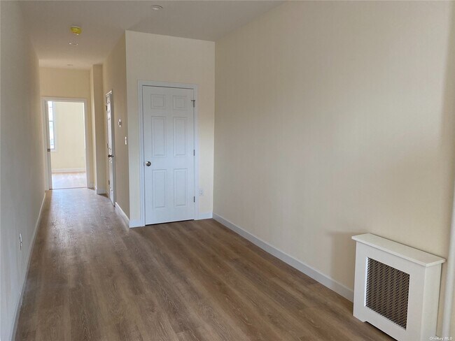 Foto del edificio - 105 Newel St