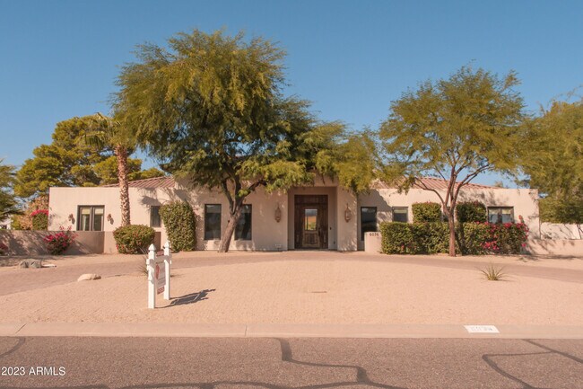 Foto del edificio - 6036 E Via Estrella Ave