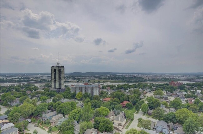 Building Photo - 1502 S Boulder Ave