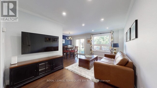 Building Photo - 4287 Beacon Ln