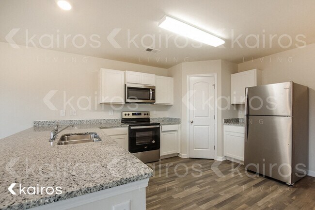 Foto del edificio - 226 Bennett Dairy Rd