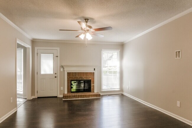 Foto del edificio - 3503 April Breeze Ln